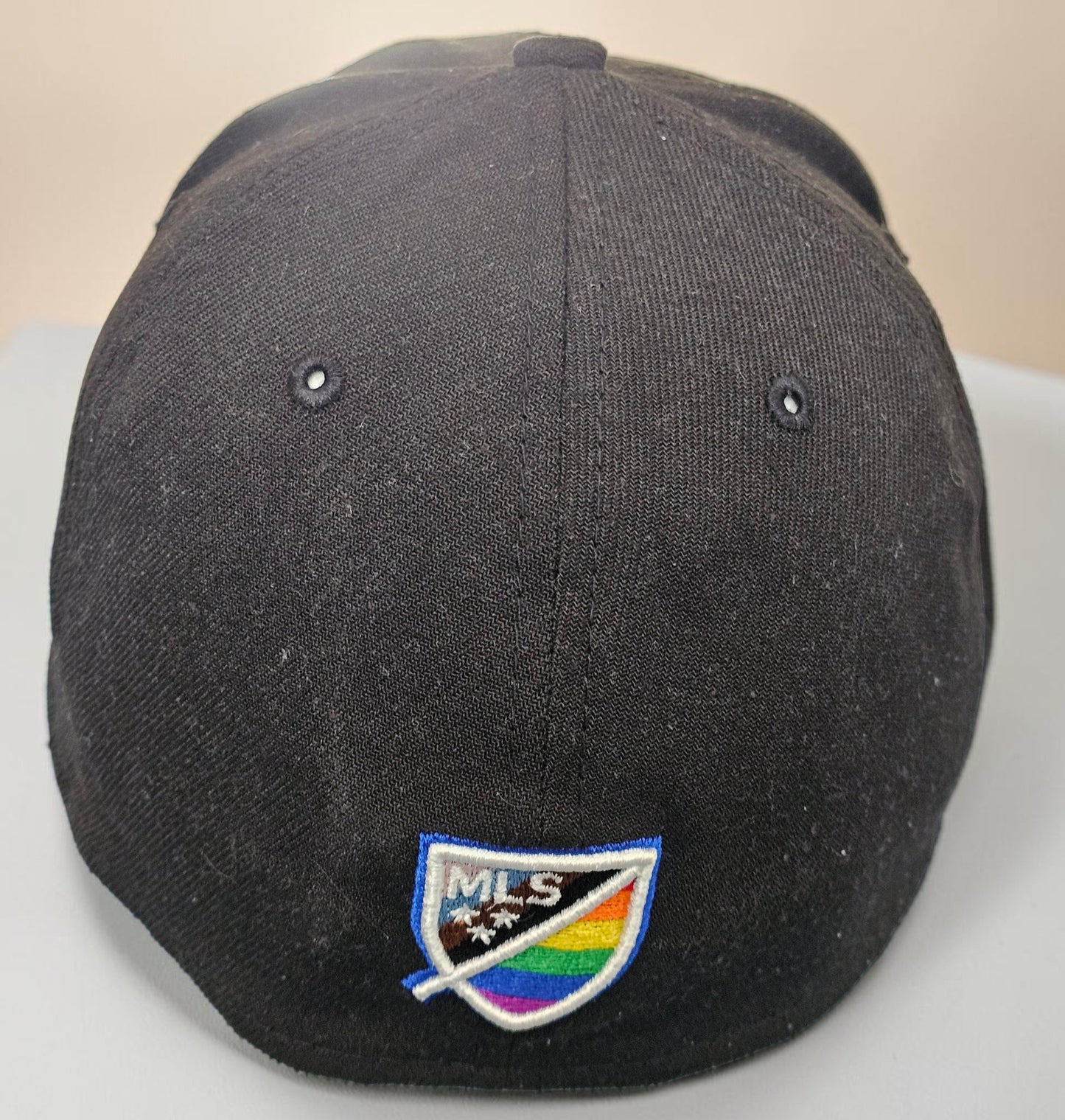 New Era x St. Louis City SC – MLS Pride Edition 39THIRTY Cap 🏳️‍🌈 L/XL