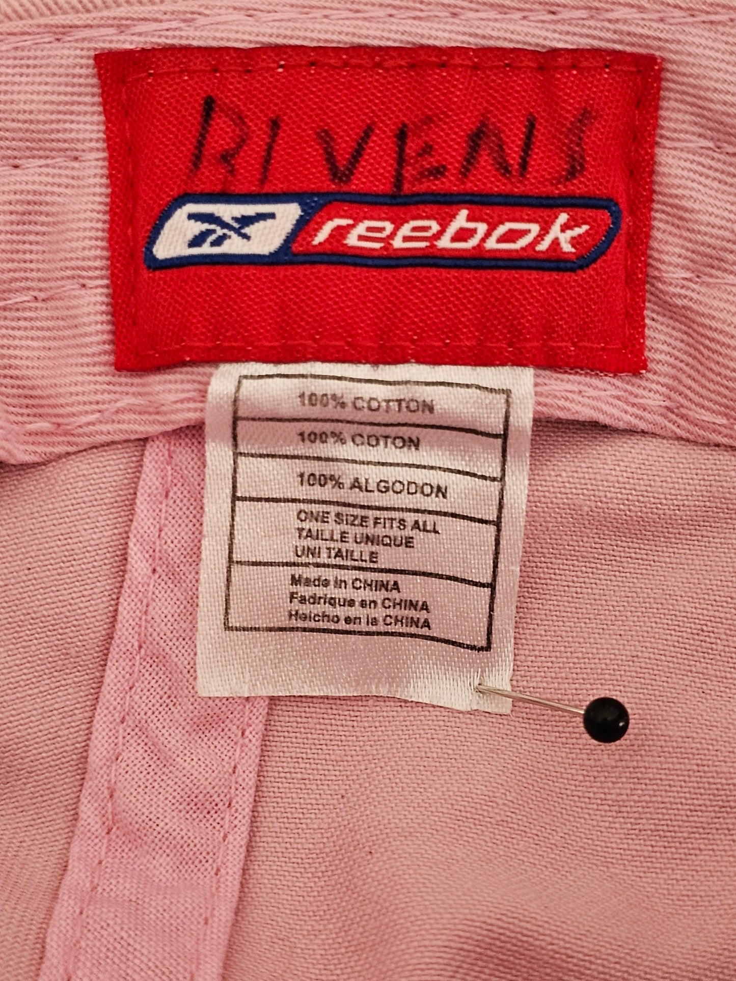 🏈 Vintage NFL St. Louis Rams „Breast Cancer Awareness“ Cap – Reebok 🏈Deadstock