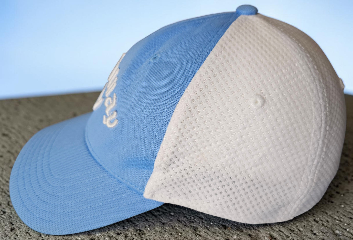 Vintage Callaway Golf Cap – A-Flex S/M – Hellblau & Weiß – Sportliche Mesh Cap