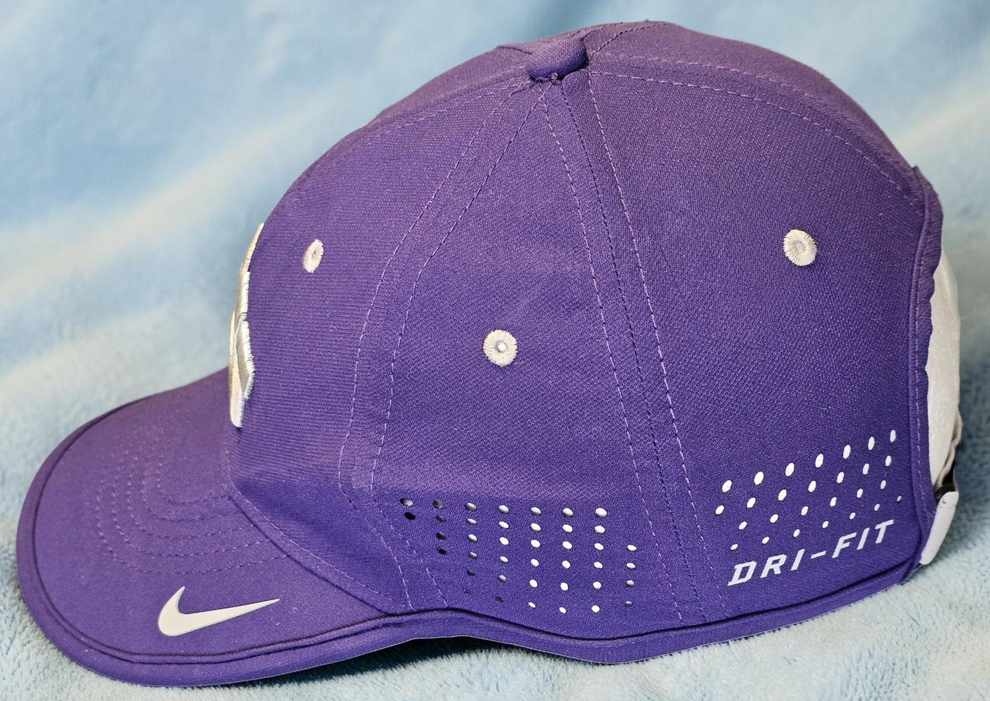 🟣 Nike Golf Legacy 91 TCU Horned Frogs Dri-FIT Cap – Lila
