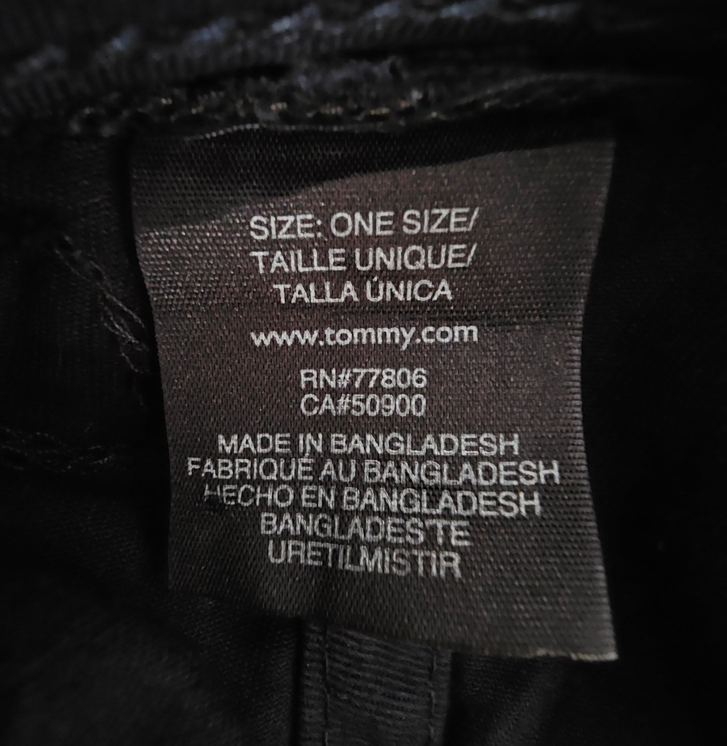 Tommy Hilfiger Vintage Dad Cap – Dunkelblau mit Leder-Strapback – 100% Baumwolle – One Size